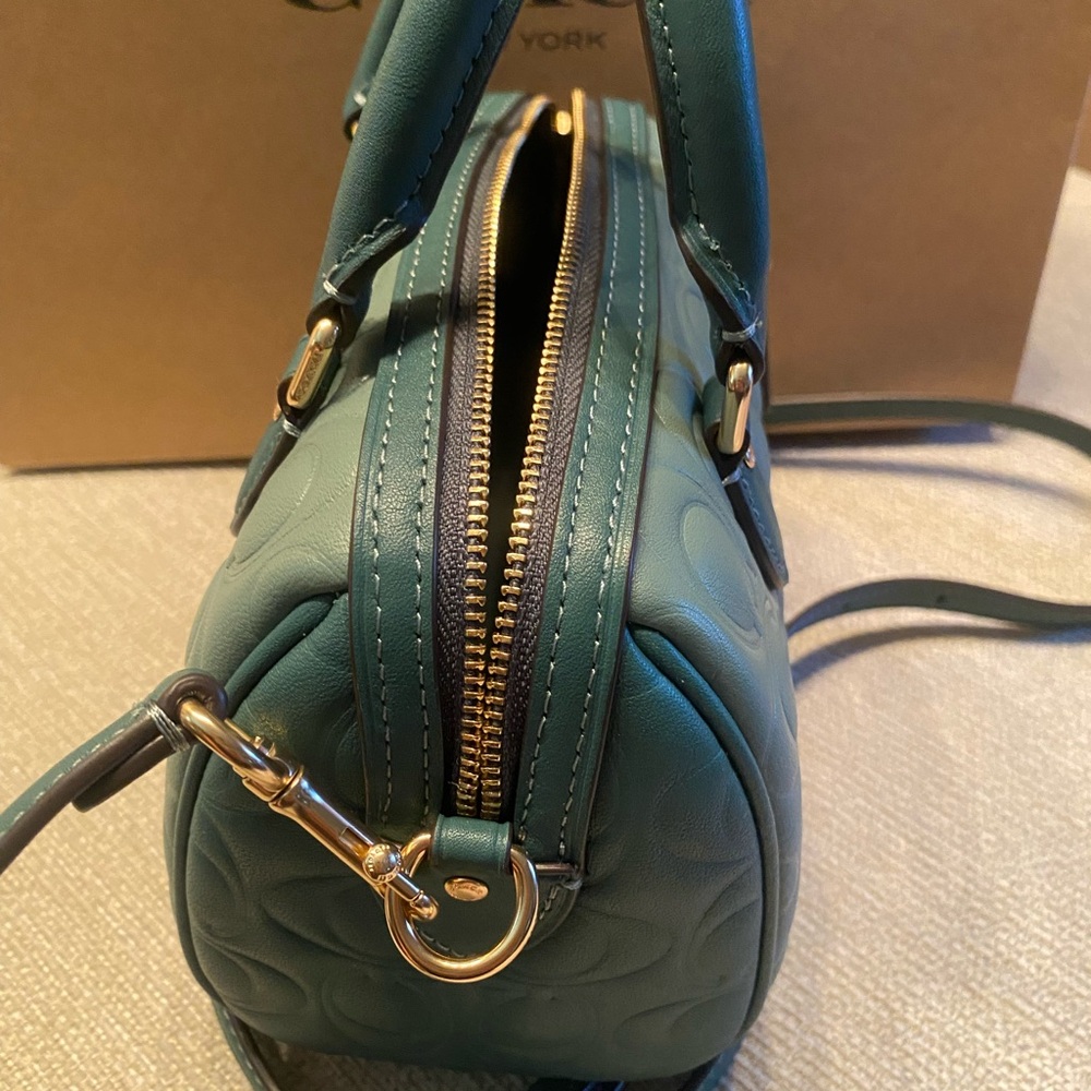 Coach Sage Leather Satchel with Gold Hardware - Picture 5 of 7